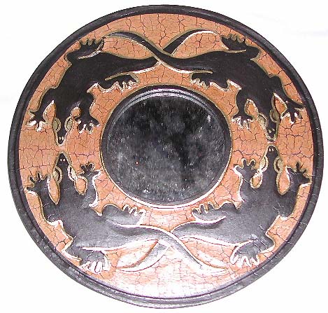 Decoration catalog for new trenders - rounded tan crack 4 black gecko fashion mirror 