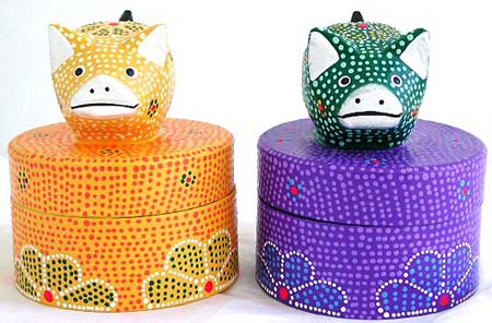 Assorted color Batik rounded piggy box with dot and flower pattern design