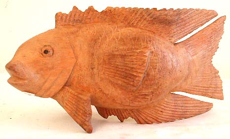 Bali handicrafts wholesaler wholesale tropical hard wood made of swimming fish tabletop decorative scrulpture