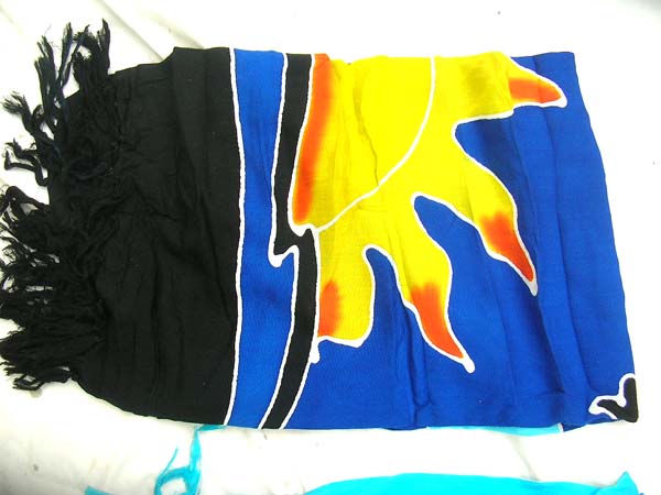 Export manufacturer wholesales Summer sun print design on royal blue balinese pareo wrap