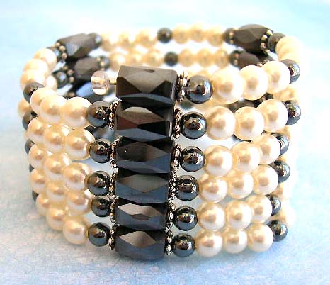 Wholesale costume jewelry, one string magnetic hematite bracelet withwhite beads