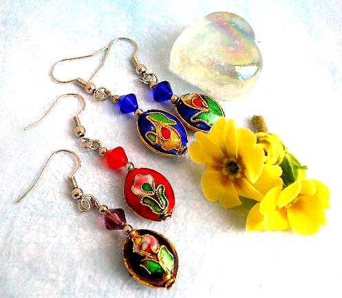 Fashion earring with fish hook back holding a diamond shape bead and a flower pattern decor handmade enamel cloisonne olive shape bead