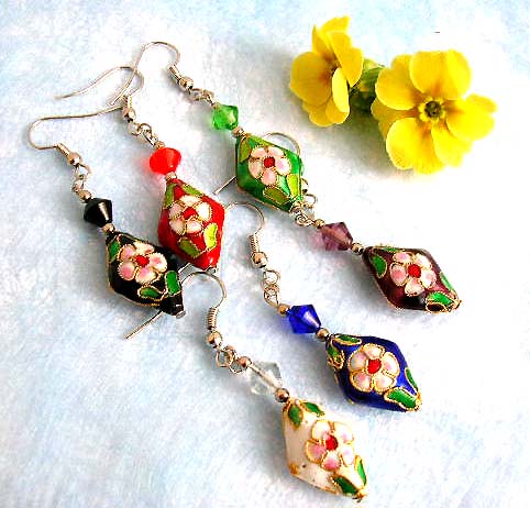Fashion earring with fish hook back holding a diamond shape bead and a flower pattern decor long diamond shape handmade enamel cloisonne bead
