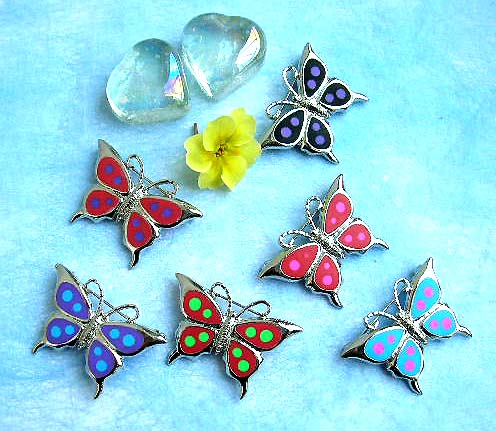Butterfly jewelry and butterfly gift for teenagers and ladies, enamel colorful butterfly pins and brooches at wholesale pricing            