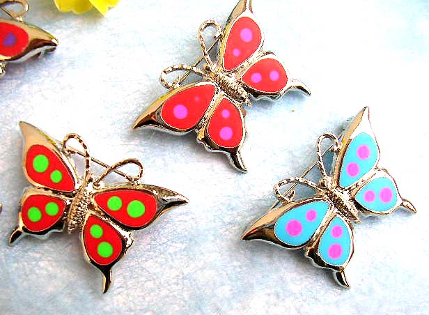 Butterfly jewelry and butterfly gift for teenagers and ladies, enamel colorful butterfly pins and brooches at wholesale pricing            