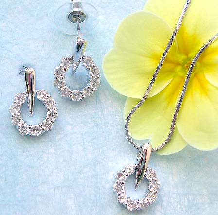Handcrafted jewelry gift shop supply chain necklace, multi mini cz circle strip top pendant and stud earring set