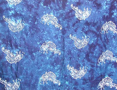Mejestic creature of seahorse in deep blue ocean