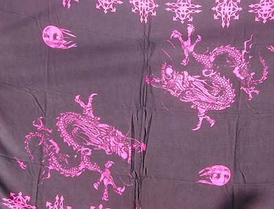 Monocolor pareau sarong with twin dragon king playing fire pearls