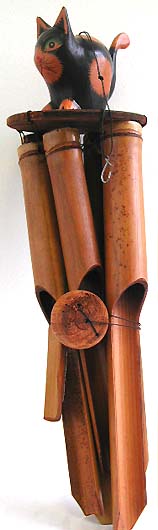 Deep brown bamboo windchime with cat on top, assorted color randomly pick 
