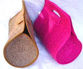 BAG15SIDE.jpg (24531 bytes)
