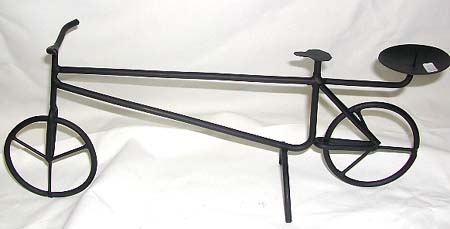 CAN2639.jpg (21596 bytes)