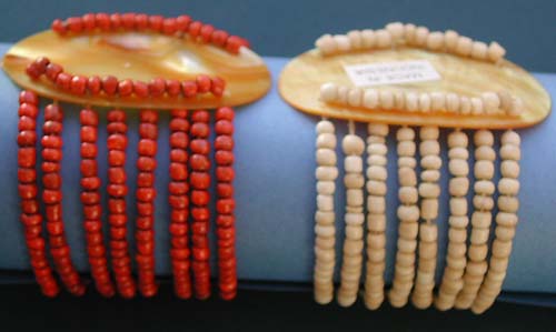Wholesale jewelry supply and beaded strecthy bracelet with seashell 