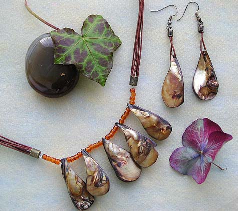 Suppliers fashion jewelry wholesale, beaded jewelry and seashell pendant necklace earring jewelry set