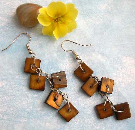 wholesale dangle earring, fashion earring with multi square shape brown seashell dangle design