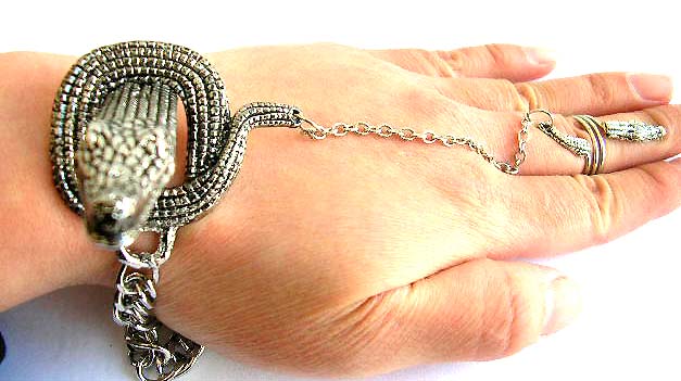 Wholesale gothic jewelry, flat lizard fashion slave bracelet 