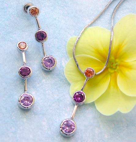 Art decor jewelry distributor offering chain necklace, 3 rounded cz strip pendant and stud earring set